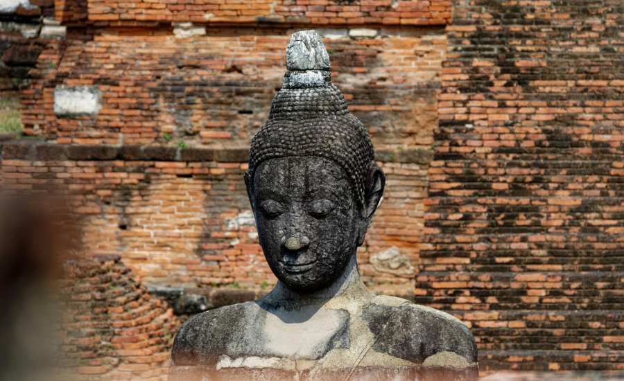 Un temple majestueux à Ayutthaya