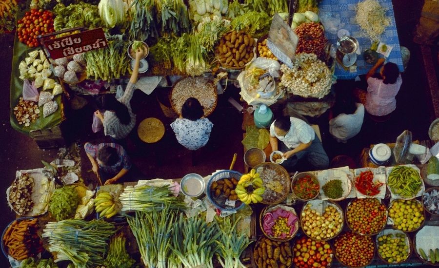 Le marché de nuit de Chiang Mai et ses spécialités locales