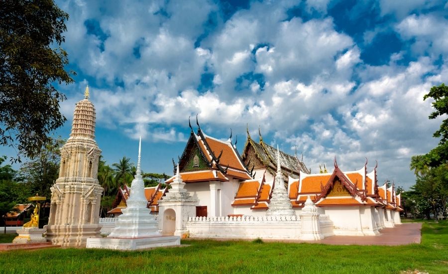 Wat Yai Suwannaram, Phetchaburi