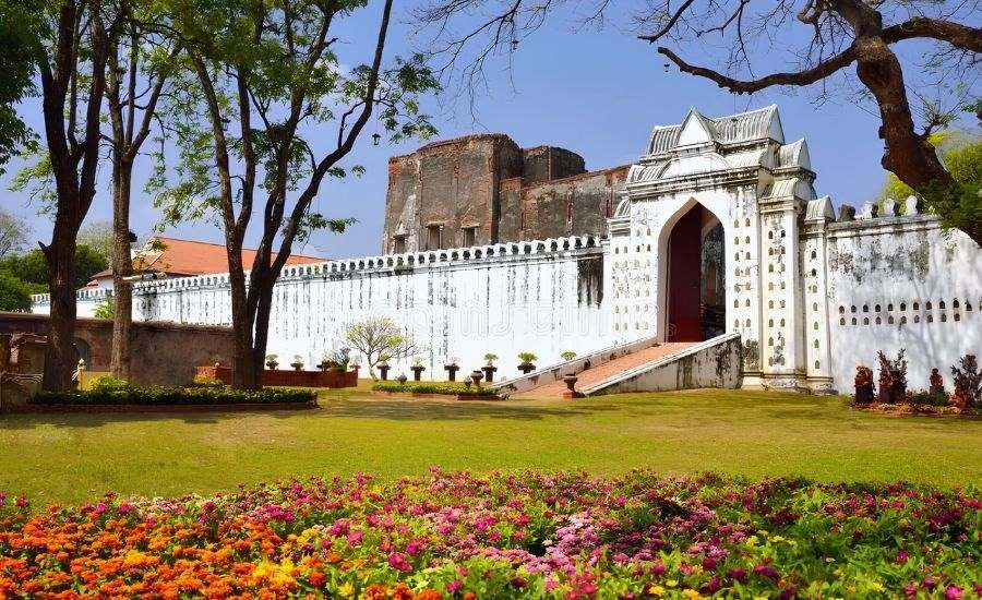 palais du roi narai