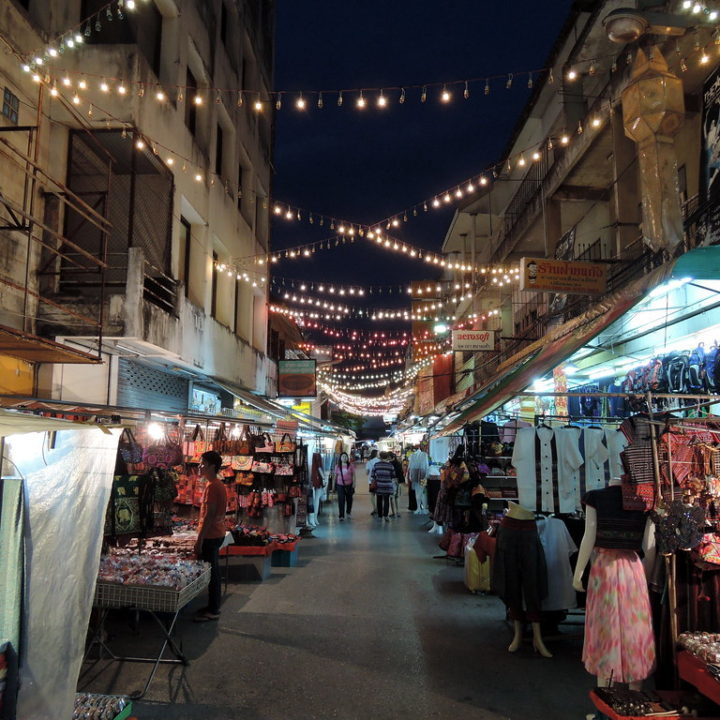 bazar-de-nuit-de-Chiang-Rai