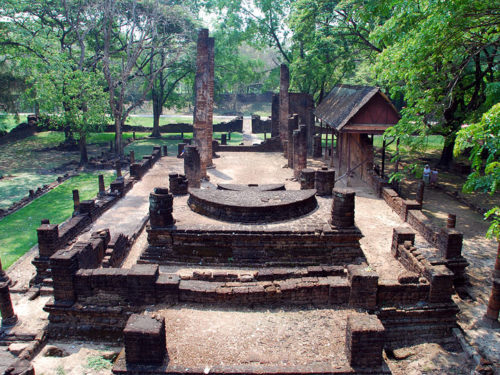 Wat_Nang_Phaya