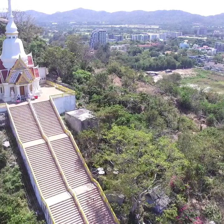Wat-Khao-Takiap