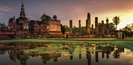 Jour 7 : Sukhothai – Lampang – Chiang Mai (B)
