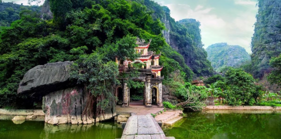 Jour 5 : Hanoi – Tam Coc – Hoa Lu – Hanoi (B)