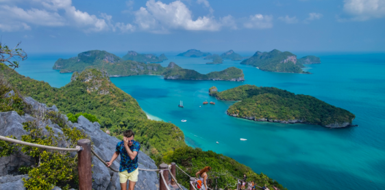 Jour 13: Bangkok - Koh Samui - Koh Phangan (B)