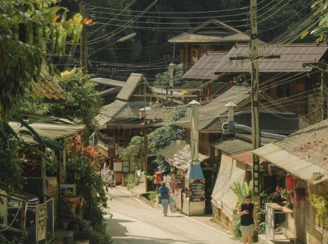 Découvrez la beauté du village de Mae Kampong dans la province de Chiang Mai