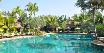LALUNA RESORT