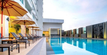 CLASSIC KAMEO HOTEL