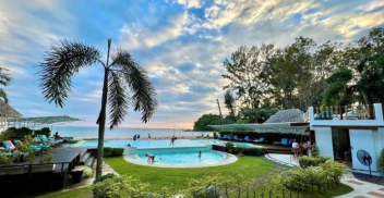 TWIN BAY LANTA RESORT