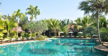 LALUNA RESORT