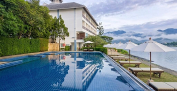 SIAM TRIANGLE HOTEL