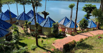 BURI HUT NATURAL RESORT