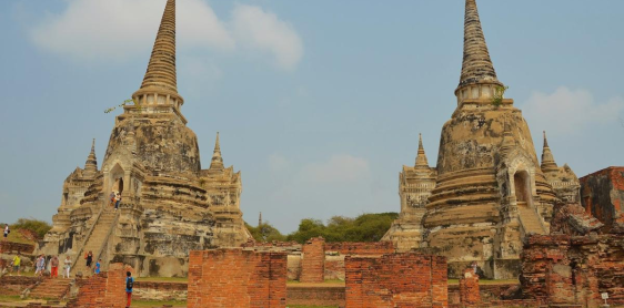 Jour 1 : Bangkok – Ayutthaya – Korat