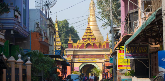 Jour 11 : Bangkok – Vol pour Mandalay (sans petit-déjeuner - sans guide à Bangkok)