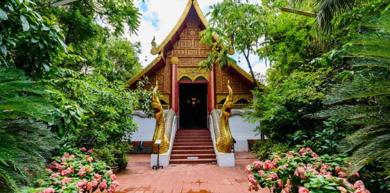 Jour 4 : Bangkok – Vol pour Chiang Rai - Visite de la ville (B) Sans guide à Bangkok