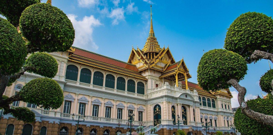 Jour 2 : Visite du Grand Palais Royal et des temples à Bangkok