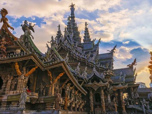 Le sanctuaire de la Vérité à Pattaya