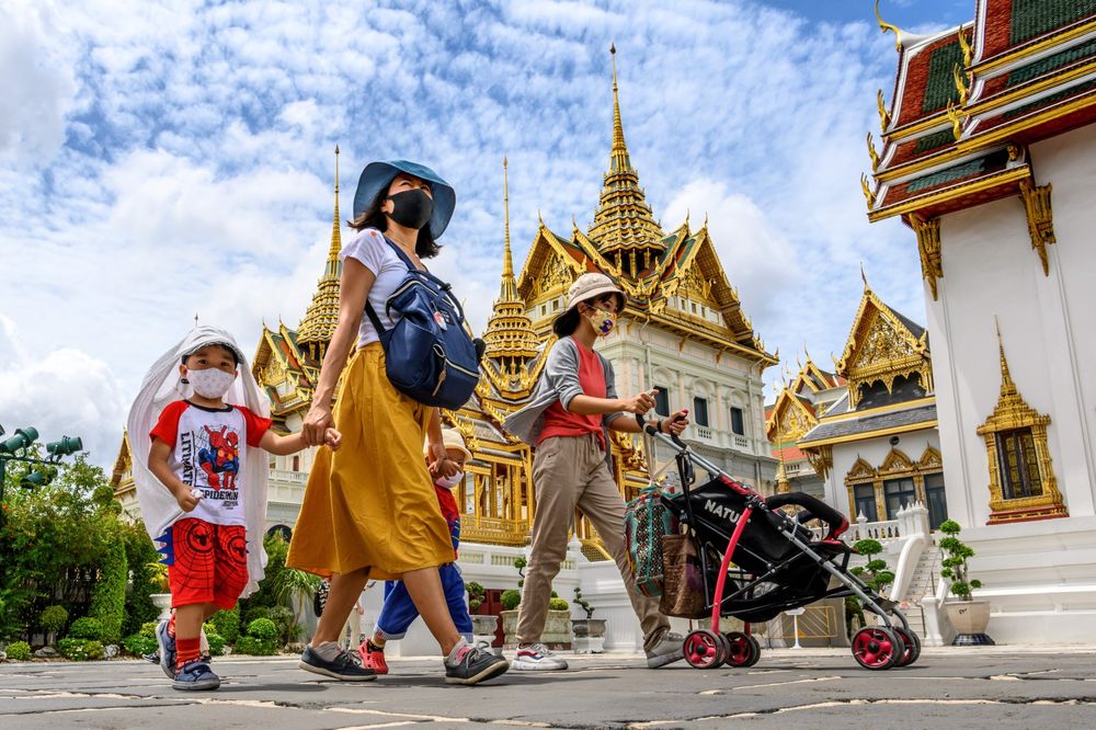 Le gouvernement retarde son projet de réouverture des villes aux touristes jusqu’en novembre