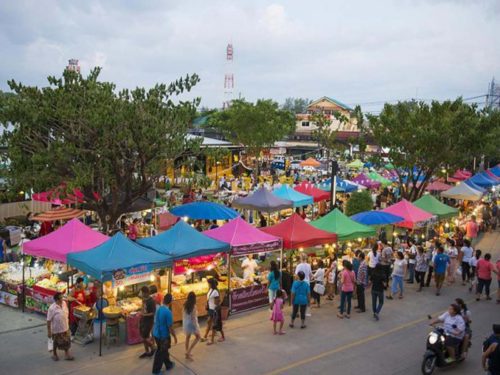 Le marché du week-end de Phuket