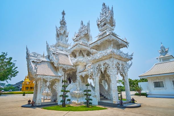 Wat_Rong_Khun-7-thai-unika