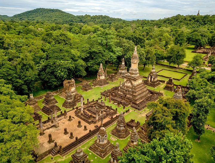 sites-touristiques-a-sukhothai-2