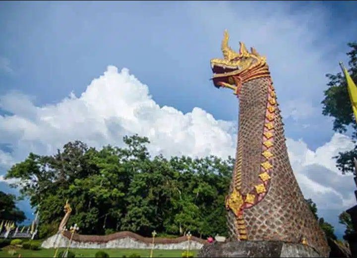 Wat-Phra-That-Chae-Haeng-2